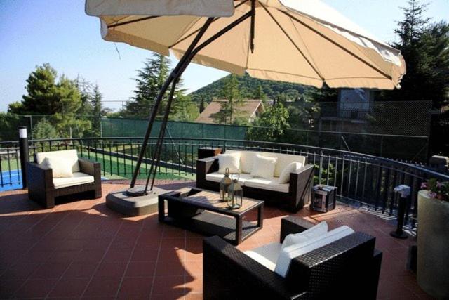 Bed and Breakfast Etna Hut Nicolosi Exterior foto