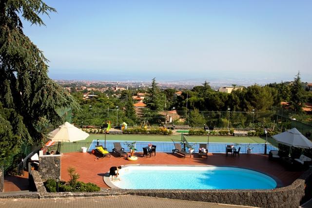 Bed and Breakfast Etna Hut Nicolosi Exterior foto