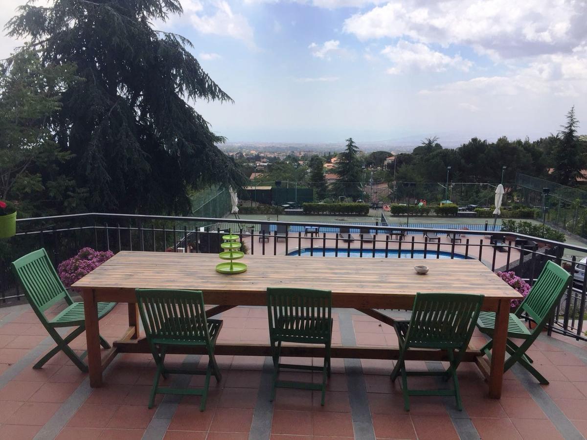 Bed and Breakfast Etna Hut Nicolosi Exterior foto